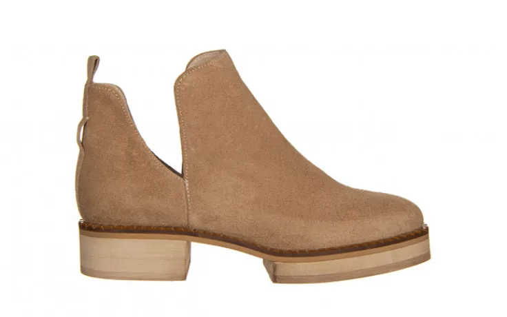 botki_bayla__p_be_welur___5-2.webp Botki -159 4227 001-P Beż Welur 159030, Skóra naturalna | Bayla Online