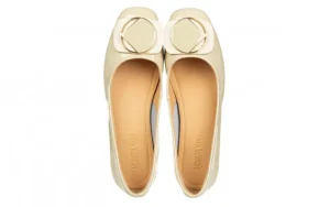 Półbuty E40305B Beige 514251, Beżowy, Skóra lakierowana | Loretta Vitale Fashion