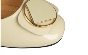 Półbuty E40305B Beige 514251, Beżowy, Skóra lakierowana | Loretta Vitale Fashion